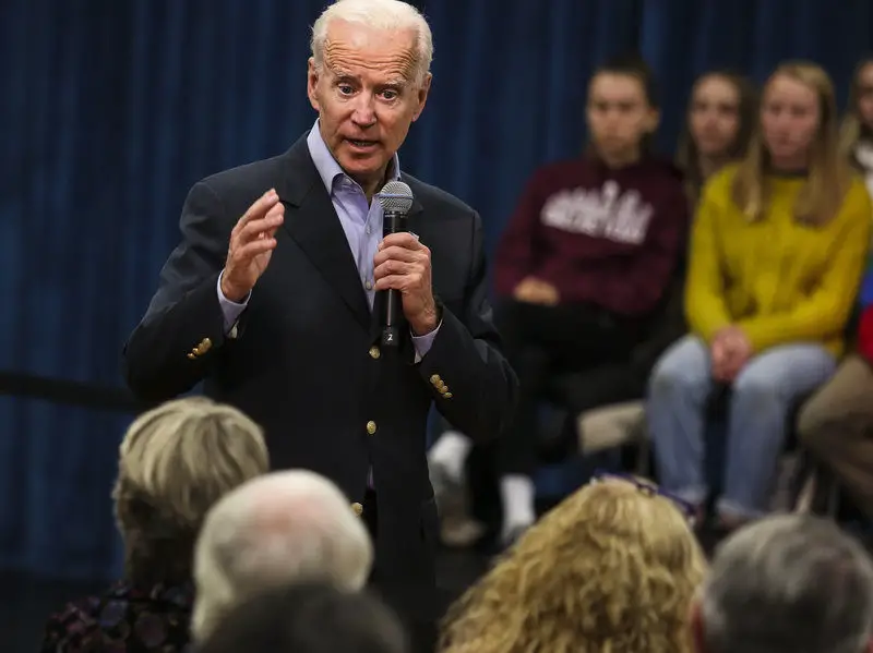 Biden’s Comment To Women In New Hampshire Have Everyone Thinking, What The Heck Is Wrong With Him?