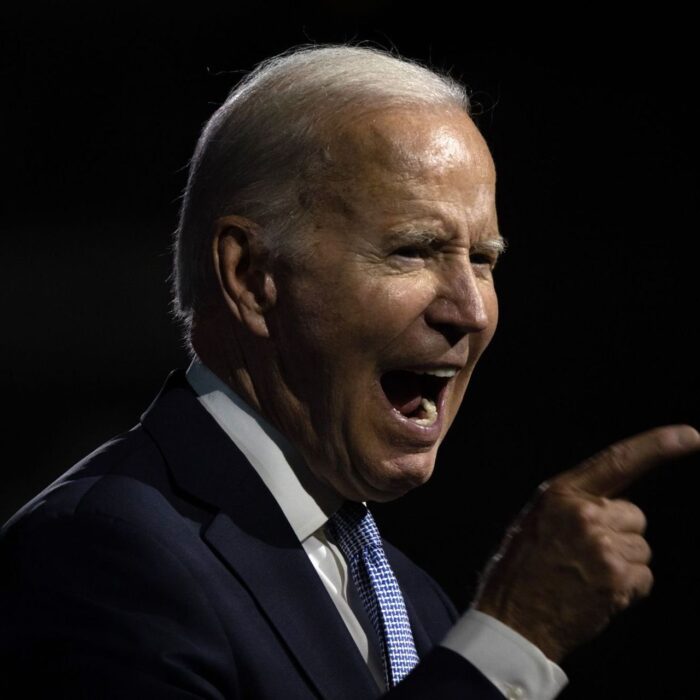 Biden Tells Lawmakers Focus On Border Instead Of Impeachment