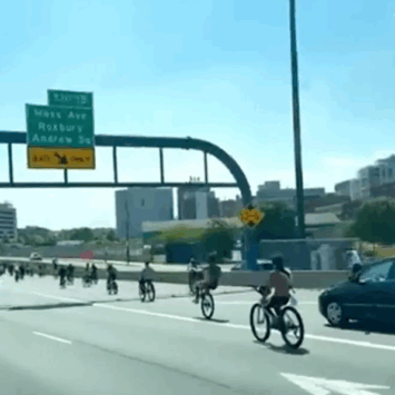 Man Faces Judge After Bicyclists Went On Boston Highway