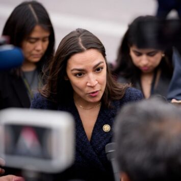 AOC Reveals The One Political Type She Won’t Date Anymore