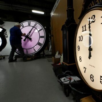 Trump Targets Senator Cotton Over Daylight Saving Time Fight